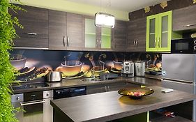Gala Apartment